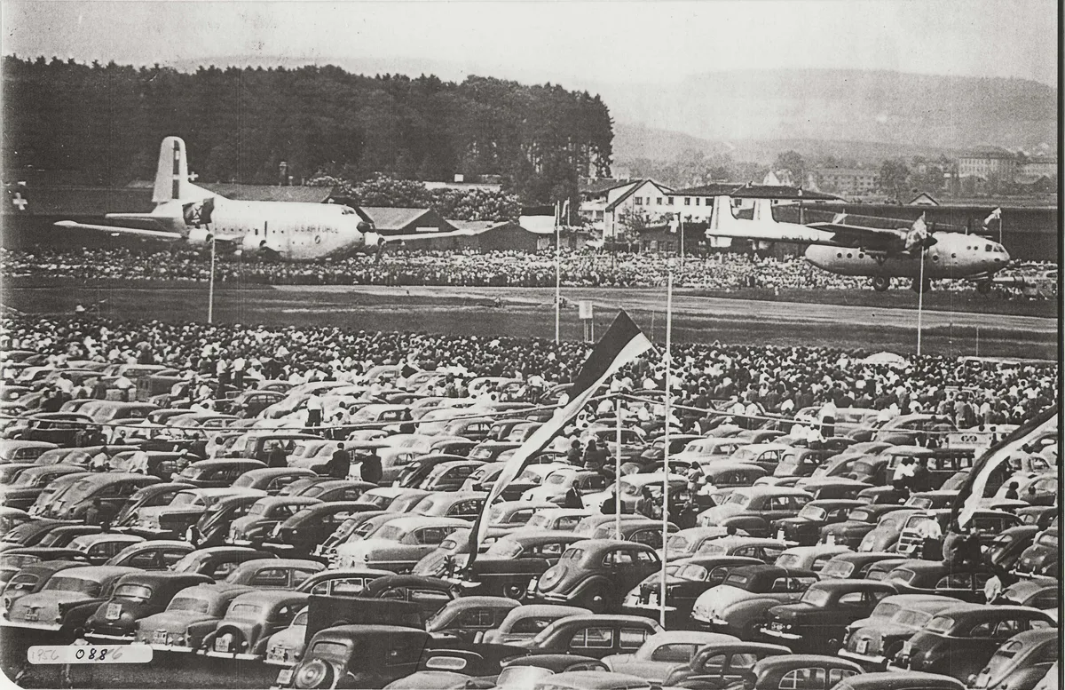 Flugmeeting in Dübendorf 1956.